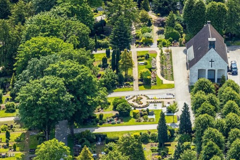Aerial view, cemetery of the Protestant cemetery and chapel, Velbert, Ruhr area, North