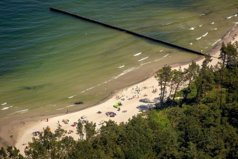Beach west of KoÅ'obrzeg, Kolobrzeg, Dzwirzyno, Baltic Sea coast, Województwo zachodniopomorskie,