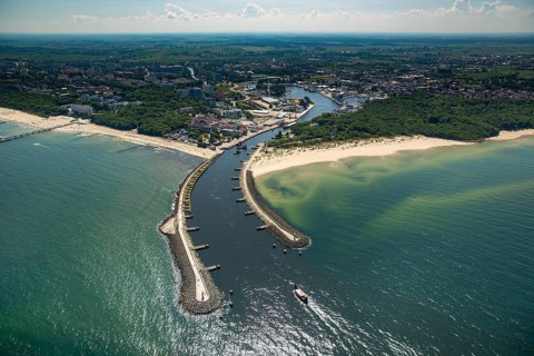 KoÅ'obrzeg, Kolobrzeg, harbour entrance, pier, Baltic Sea beach, Baltic Sea coast, Województwo