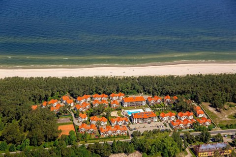 Beach west of KoÅ'obrzeg, Kolobrzeg, Rogowo, Baltic Sea coast, Województwo zachodniopomorskie,