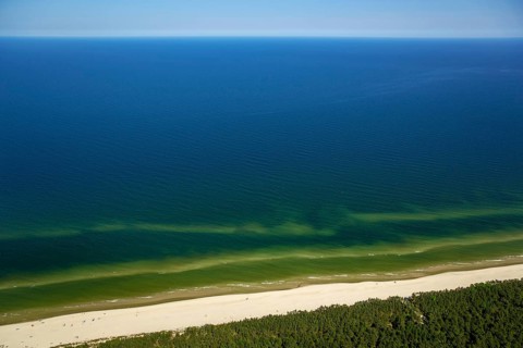 Pogorzelica, blue Baltic Sea water, Baltic Sea coast, Wojewóüdztwo zachodniopomorskie, Poland,