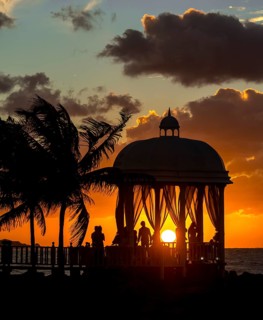 Wedding pavilion on the beach of Varadero with sunset in the hotel complex PARADISUS VARADERO