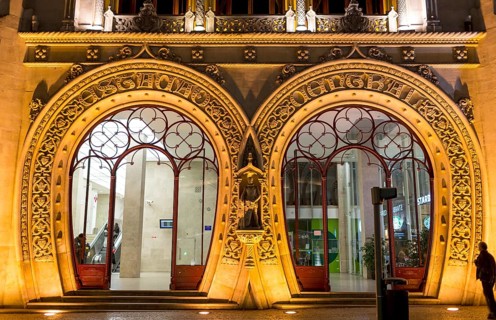 Art Nouveau façade Estação ferroviária do Rossio, Santa Justa - Lisboa do Rossio railway station,