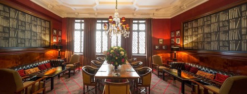 Library in the hotel, lounge, Grande Hotel do Porto, Oporto, Porto district, Portugal, Europe,