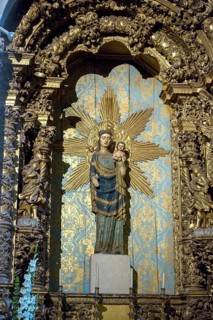 Mary with Jesus Altar, Da Sé Cathedral, Barredo Quarter, UNESCO World Heritage Site, Oporto, Porto