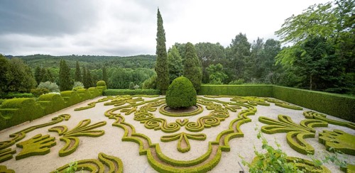 Baroque garden, palace gardens, Casa de Mateus, palace with large gardens, Arroios, Vila Real