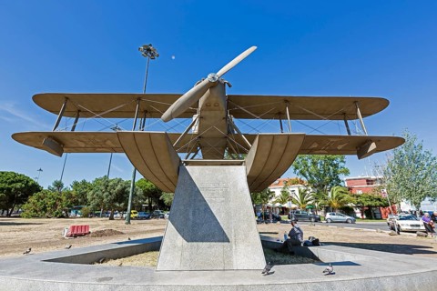 In 1922, Portuguese pilots Gago Coutinho and Sacadura Cabral were the first to fly the South