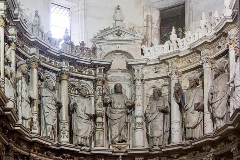 Altar, Old Cathedral (Sé Velha) in the historic centre of Coimbra, Coimbra, Coimbra district,