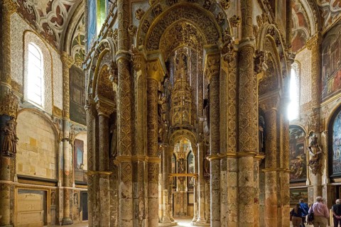 Charola, original Templar church, octagonal rotunda, fortress of Tomar, castle of the Knights