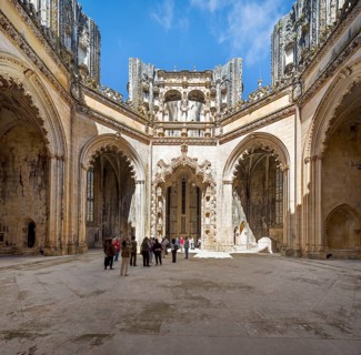 Capelas Imperfeitas, the octagonal mausoleum, Monastery of Santa Maria da VitÃüria, UNESCO World