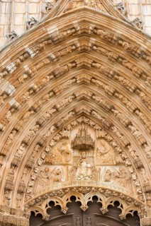Apostle figures, Monastery of Santa Maria da VitÃüria, UNESCO World Heritage Site, main portal with
