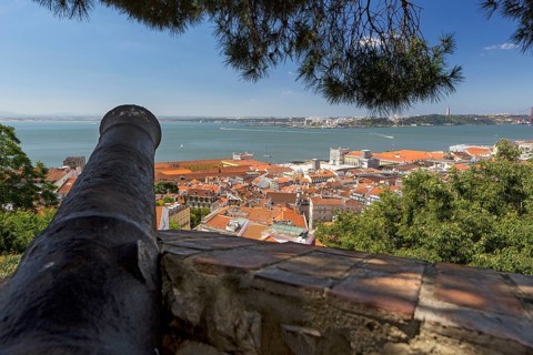 Medieval cannon, view from the castle Castelo de São Jorge to the old town of Lisbon, Lisbon,