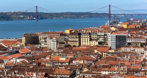 View from the castle Castelo de São Jorge to the old town of Lisbon, Lisbon, Lisbon district,