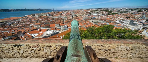 Medieval cannon, view from the castle Castelo de São Jorge to the old town of Lisbon, Lisbon,