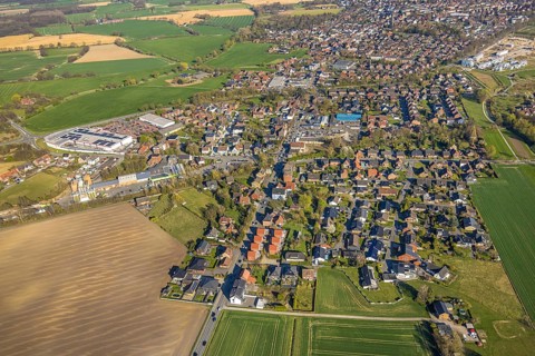 Aerial view, residential area Römerstraße am Auenpark, bycatch, Selm, Münsterland, North