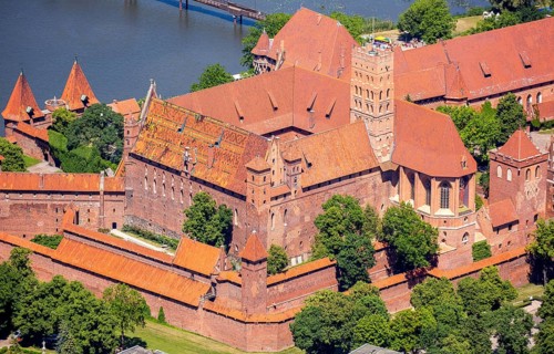 Malbork, Castle, Brick Gothic, River Nogat, City of Marienburg, Seat of the Grand Masters of the