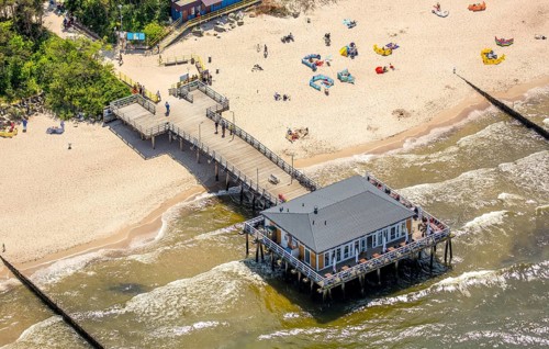 Mole, Restauracja Busola Ustronie Morskie, Ustronie Morskie, Henkenhagen, seaside resort on the