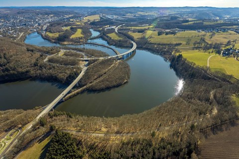 Aerial view, Biggesee with forest area, Obersee with bridge Landesstraße L512, curved bridge