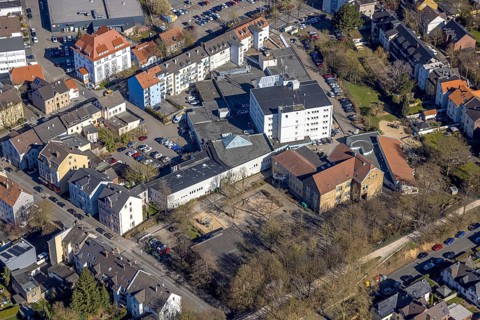 Aerial view, Erlenschule and VHS Volkshochschule building, Jobcenter EN Regionalstelle