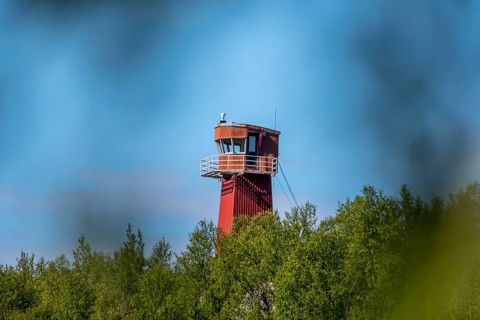 Red Border Tower, bowøynes, Finnmark, Norway, Scandinavia, Europe, adventure travel, bowøynes,