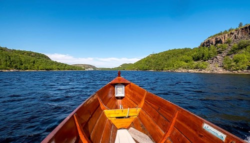 Riverboat, Barents sea, E105 bridge, bowøynes, Finnmark, Norway, Scandinavia, Europe, adventure