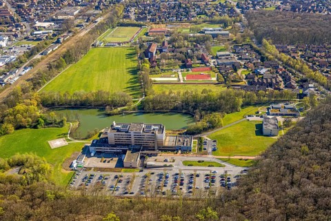 Aerial view, Hospital St. Christophorus Werne with car park, Am See, behind the grammar school St.