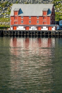 Foldalbruket kystkultursenter, museum, Norwegian house in red colours, jetty, Kjøllefjord,