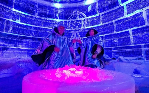 Artico Ice Bar Honningsvåg, tourists, Måsøy, Finnmark, Norway, Scandinavia, Europe, adventure