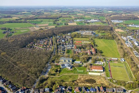 Aerial view, Anne-Frank-Gymnasium and Gymnasium St. Christophorus and housing estate