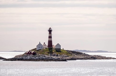 Landegode Fyr lighthouse, EgglesÃ¸ya skerry, Landegode, Nordland, Norway, Scandinavia, Europe,