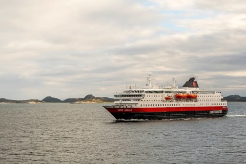 Ship MS Kong Harald, Bolga, Nordland, Norway, Scandinavia, Europe, adventure travel, tourism,