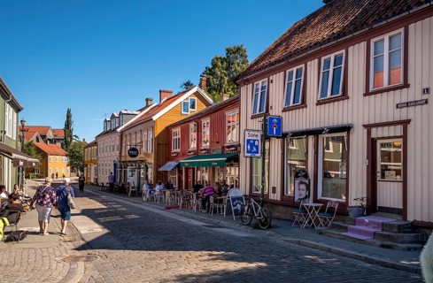 Wooden houses, Bakklandet district, Trondheim, Trøndelag, Norway, Scandinavia, Europe, adventure