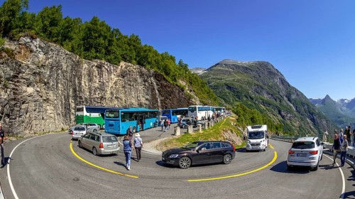 Gjerdefossen viewpoint, tourists, coaches, Geiranger, Møre og Romsdal, Norway, Scandinavia, Europe,