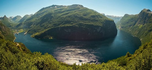 GeirangerFjord Loop, Geiranger town view, Queen Elisabeth and MSC Orchestra ship at anchor, Møre og
