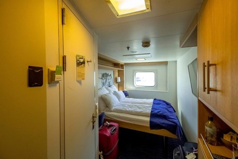 Cabin in cruise ship Polarlys, wolf picture, bed, window, Bergen, Hordaland, Norway, Scandinavia,
