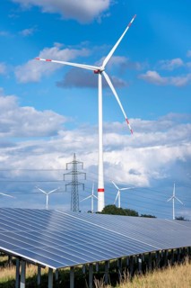 86, 5 MW peak ground-mounted photovoltaic systems, from RWE, with over 141, 000 solar modules, on a