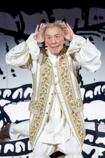 Dieter Hallervorden at the photo rehearsal for the play 'Der eingebildet Kranke' at the palace