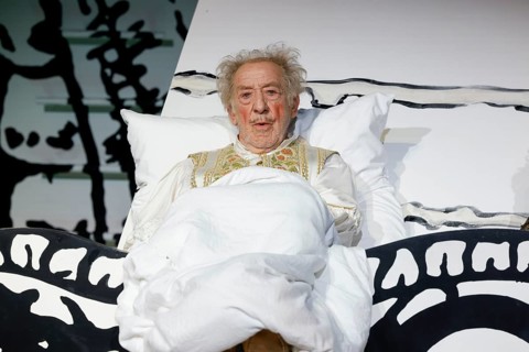 Dieter Hallervorden at the photo rehearsal for the play 'Der eingebildet Kranke' at the palace