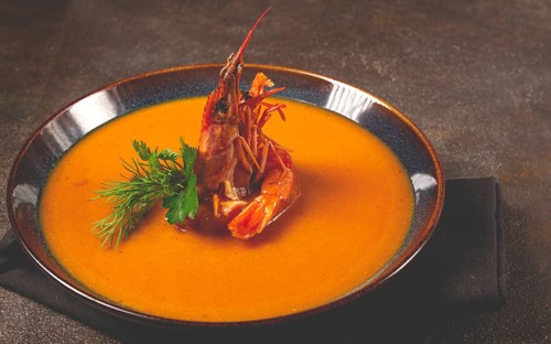 Shrimp cream soup, bisque soup, French cuisine, homemade, no people