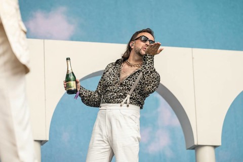 Ralph Stachulla (Keyboarder) of Roy Bianco & Die Abbrunzati Boys with champagne bottle at the