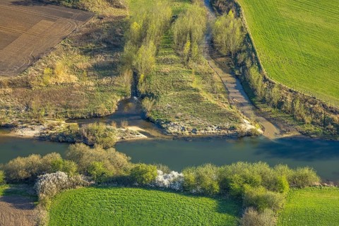 Aerial view, Mühlenbach tributary into the river Lippe, green area, Hötting, Datteln, Münsterland,