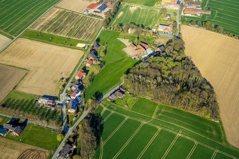 Aerial view, residential area and wooded area in the mountain, district Vinnum, Olfen-Kirchspiel,