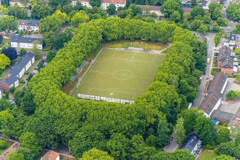 Aerial view, football stadium Am Dicken Stein, sports field with tree border, Sterkrade 06/07