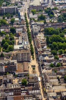Aerial view, pedestrian zone Marktstraße with tree avenue, between Gewerkschaftsstraße and