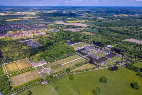 Aerial view, Nordkirchen Castle and Castle Park, Oranienburg, Orangery, former residence of the