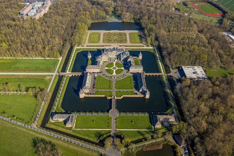 Aerial view, Nordkirchen Castle, baroque castle complex, castle garden, moated castle, construction