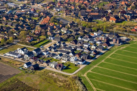 Aerial view, single-family houses, construction site, new building, residential area Capeller