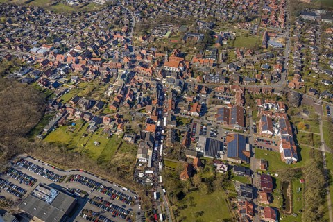Aerial view, Holland market on the Schlossstraße in Nordkirchen, stalls and 10000 visitors,