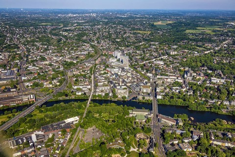 Aerial view, river Ruhr and castle bridge, city centre with Dickswall skyscrapers, Forum City,