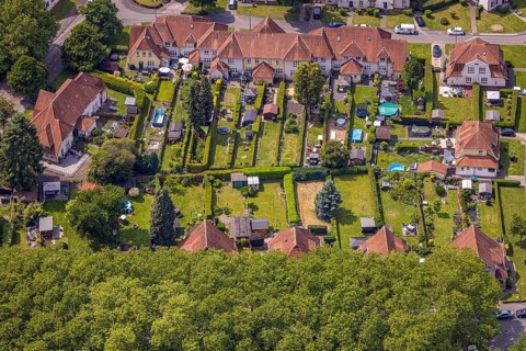 Aerial view, miners' housing estate Teutoburgia with red roofs, houses and gardens, Börnig, Herne,